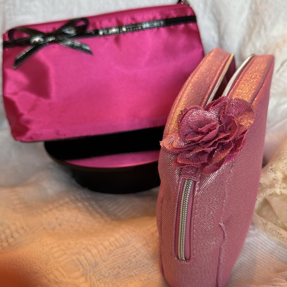 Lancôme Pink Makeup Women's 2 Bag Set! NWOT! - Picture 12 of 12